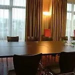 Отель De Loire Et Restaurant Les Bateliers 3*