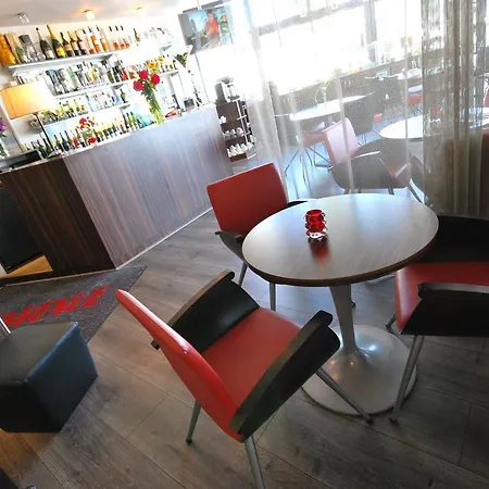 De Loire Et Restaurant Les Bateliers