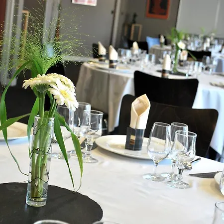 De Loire Et Restaurant Les Bateliers 3*