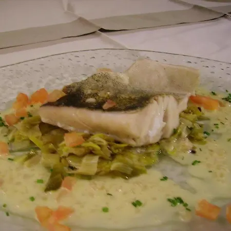 De Loire Et Restaurant Les Bateliers Trélazé