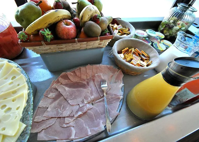 호텔 De Loire Et Restaurant Les Bateliers