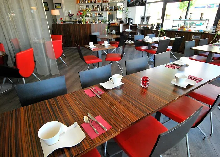 호텔 De Loire Et Restaurant Les Bateliers Trélazé