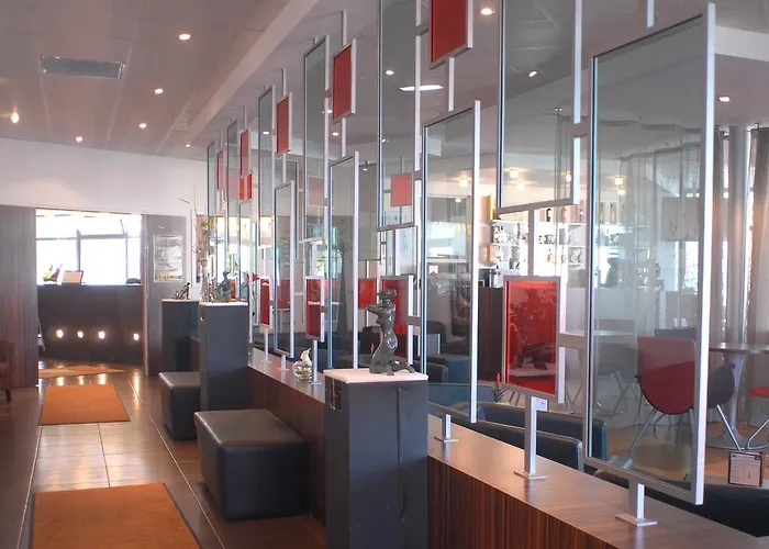 De Loire Et Restaurant Les Bateliers 3*