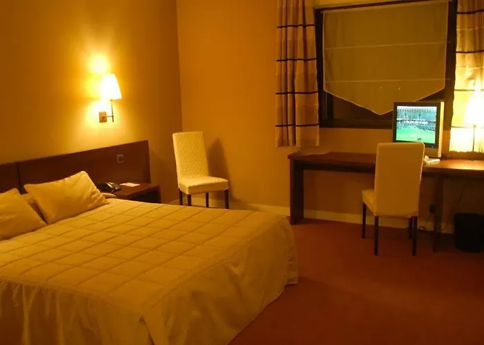 De Loire Et Restaurant Les Bateliers