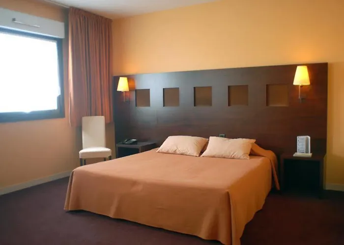 De Loire Et Restaurant Les Bateliers Trélazé