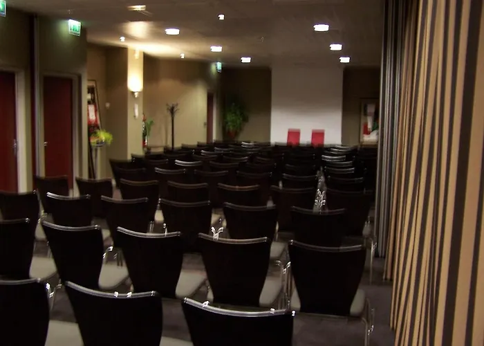 De Loire Et Restaurant Les Bateliers 호텔