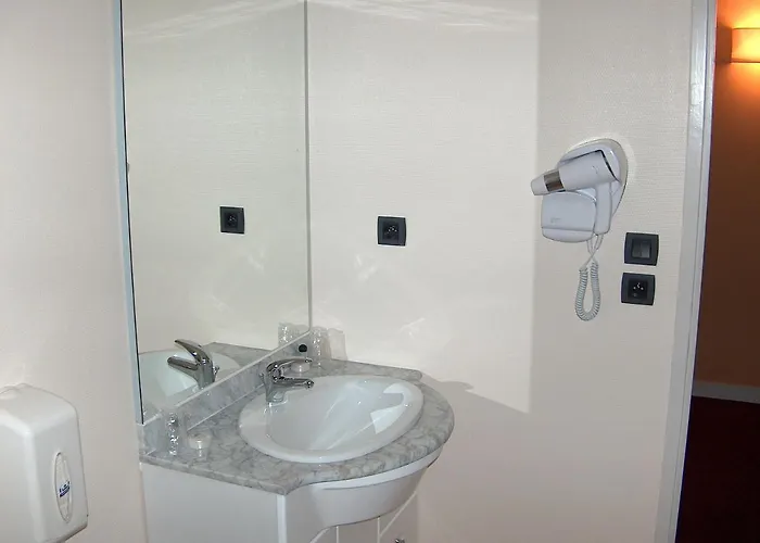 De Loire Et Restaurant Les Bateliers 3*